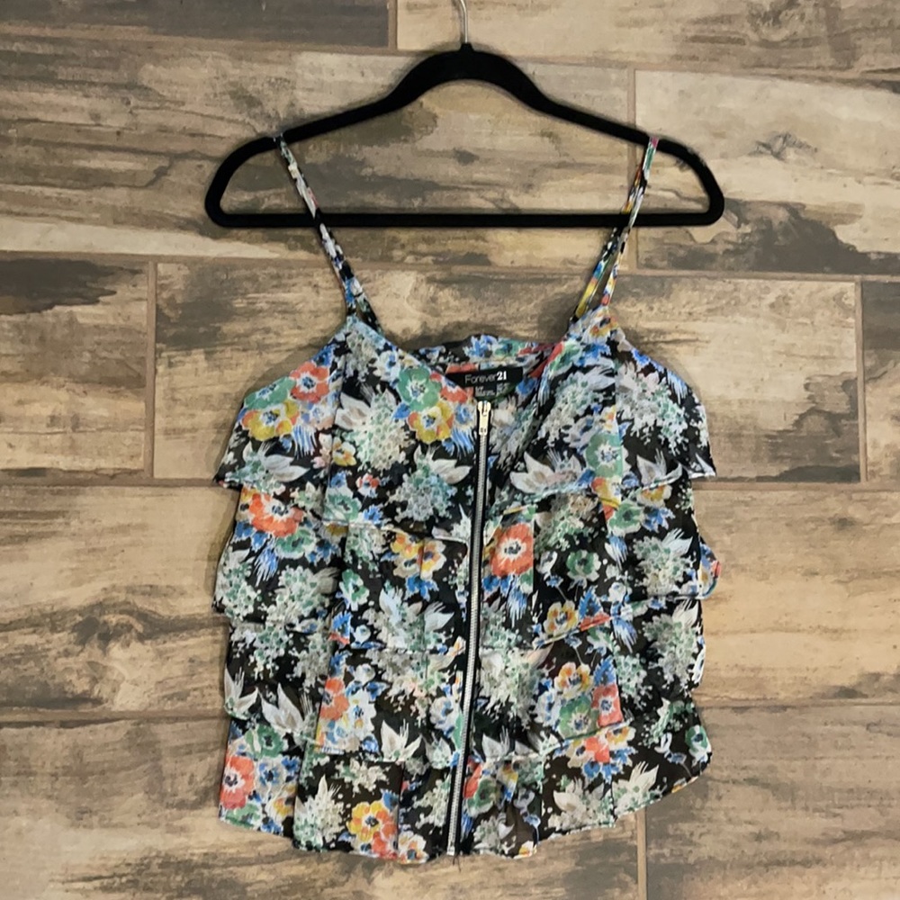 Small Forever 21 floral zipped up tank blouse with tiered ruffles